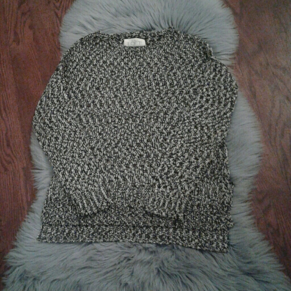 4/$13 LOFT Lounge sweater